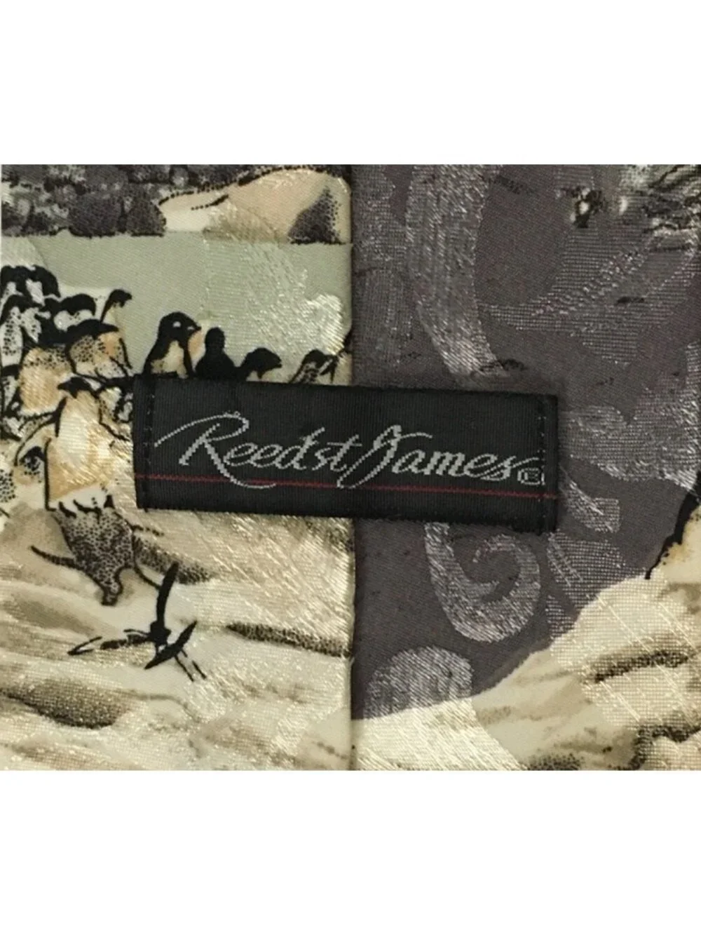 Reed St James Neck Tie Gray Blue White Whales Penguins 4 in Wide 56 in Long